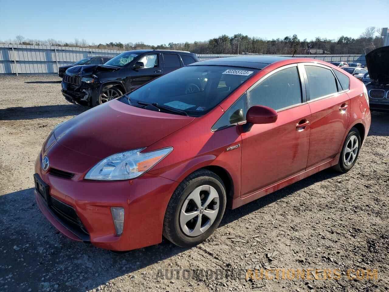 JTDKN3DU8F1984235 TOYOTA PRIUS 2015