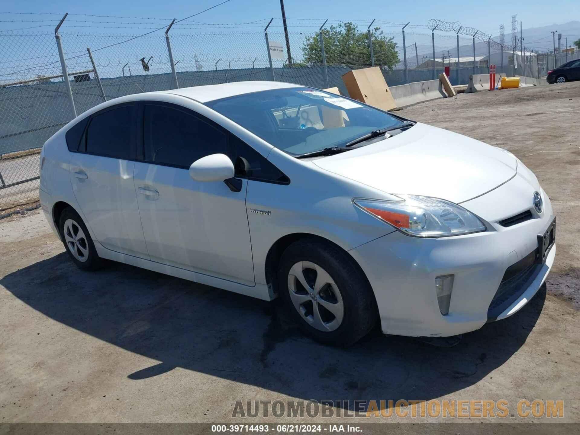 JTDKN3DU8F1985286 TOYOTA PRIUS 2015