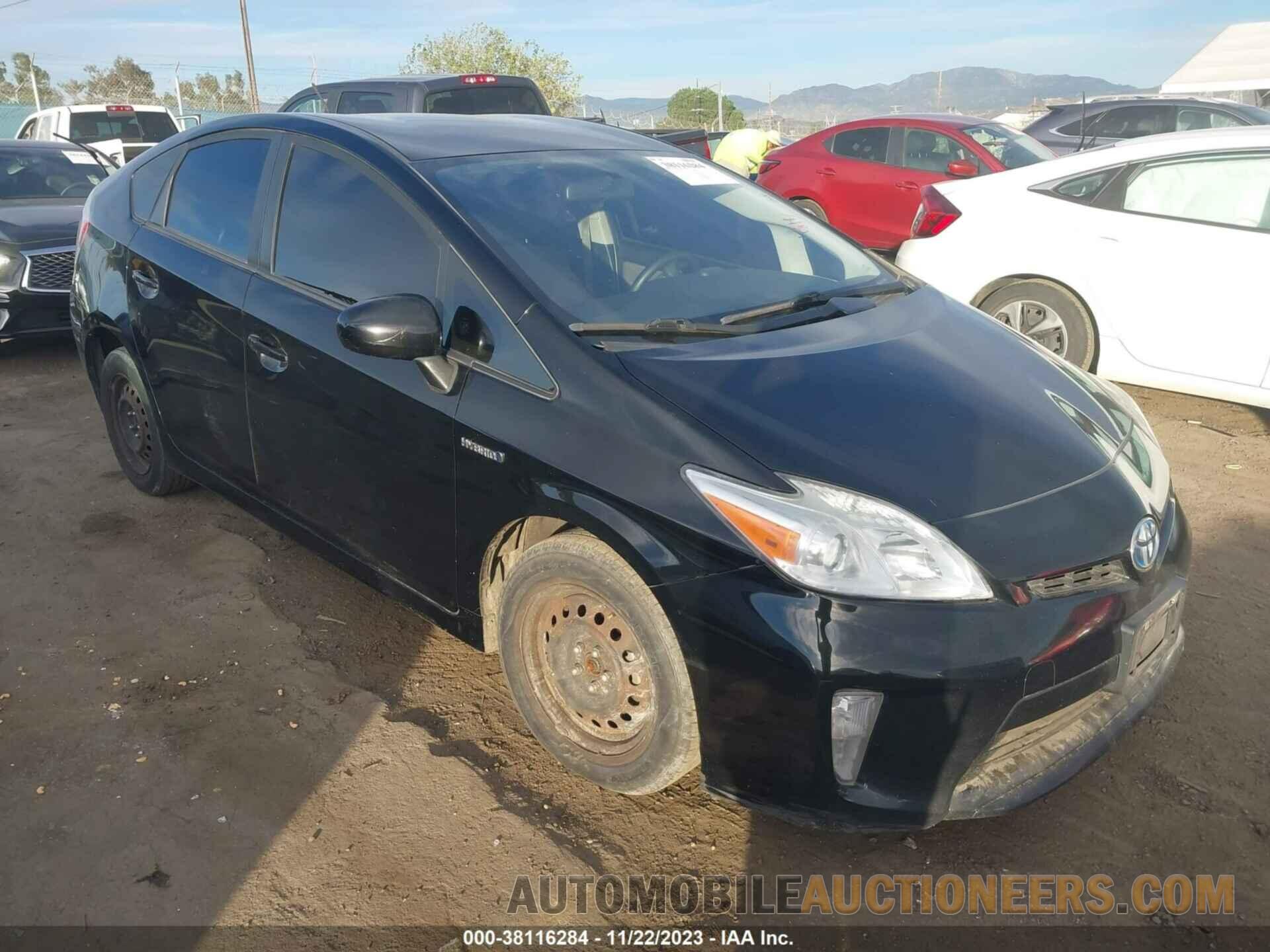 JTDKN3DU8F1993212 TOYOTA PRIUS 2015