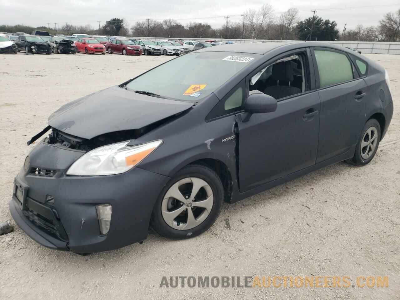 JTDKN3DU8F1998748 TOYOTA PRIUS 2015