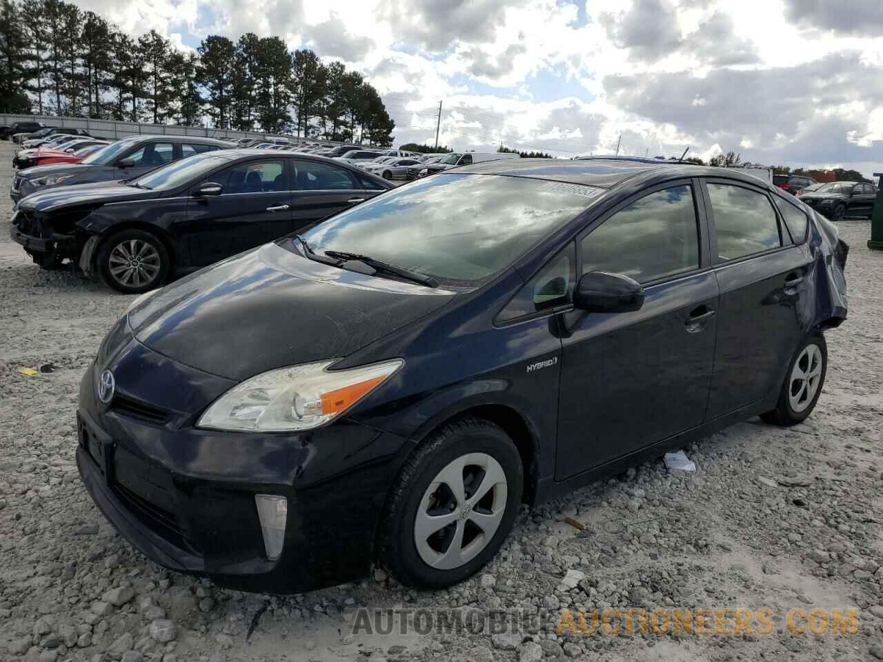 JTDKN3DU8F2003475 TOYOTA PRIUS 2015