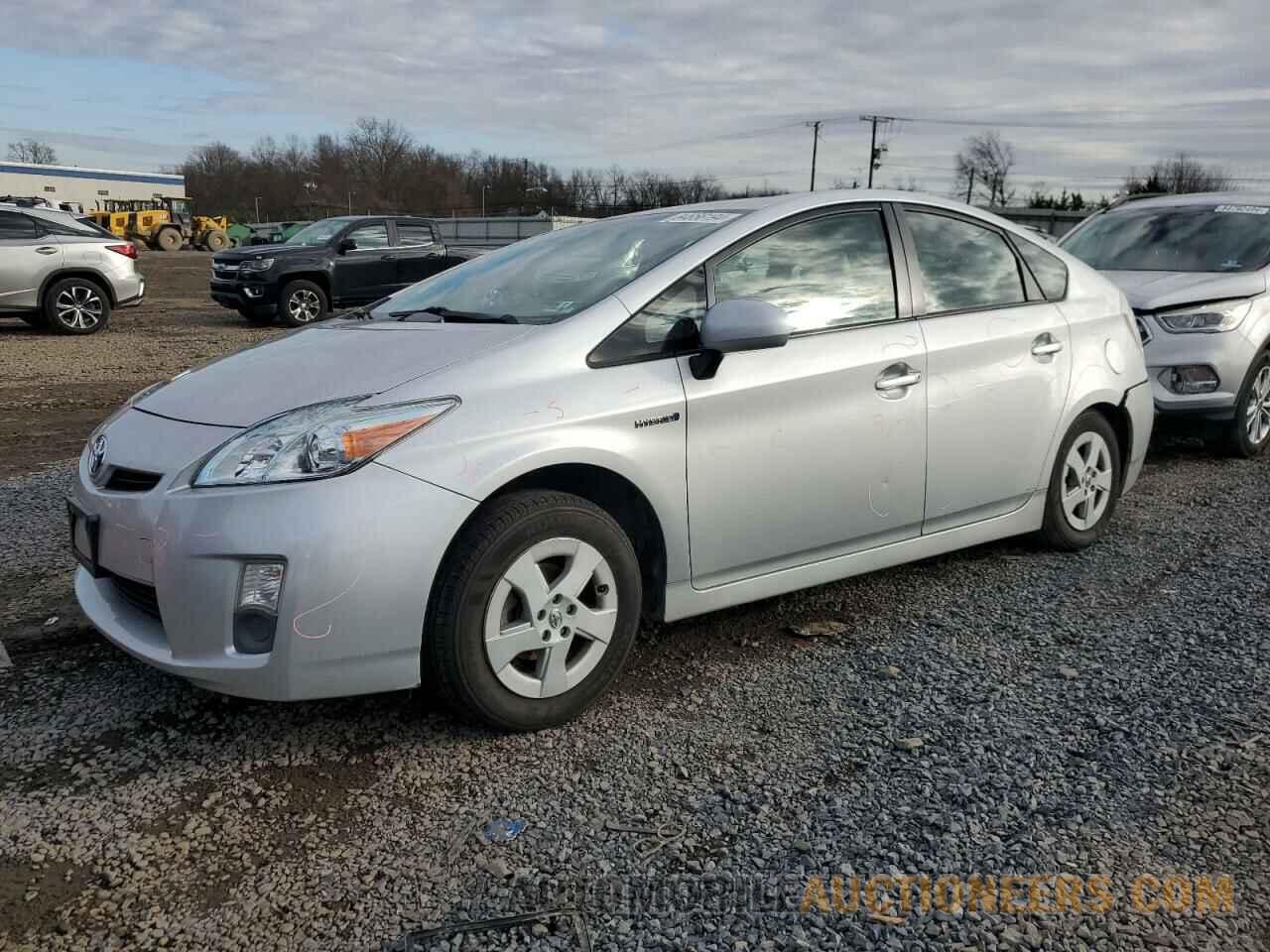 JTDKN3DU9B5305527 TOYOTA PRIUS 2011