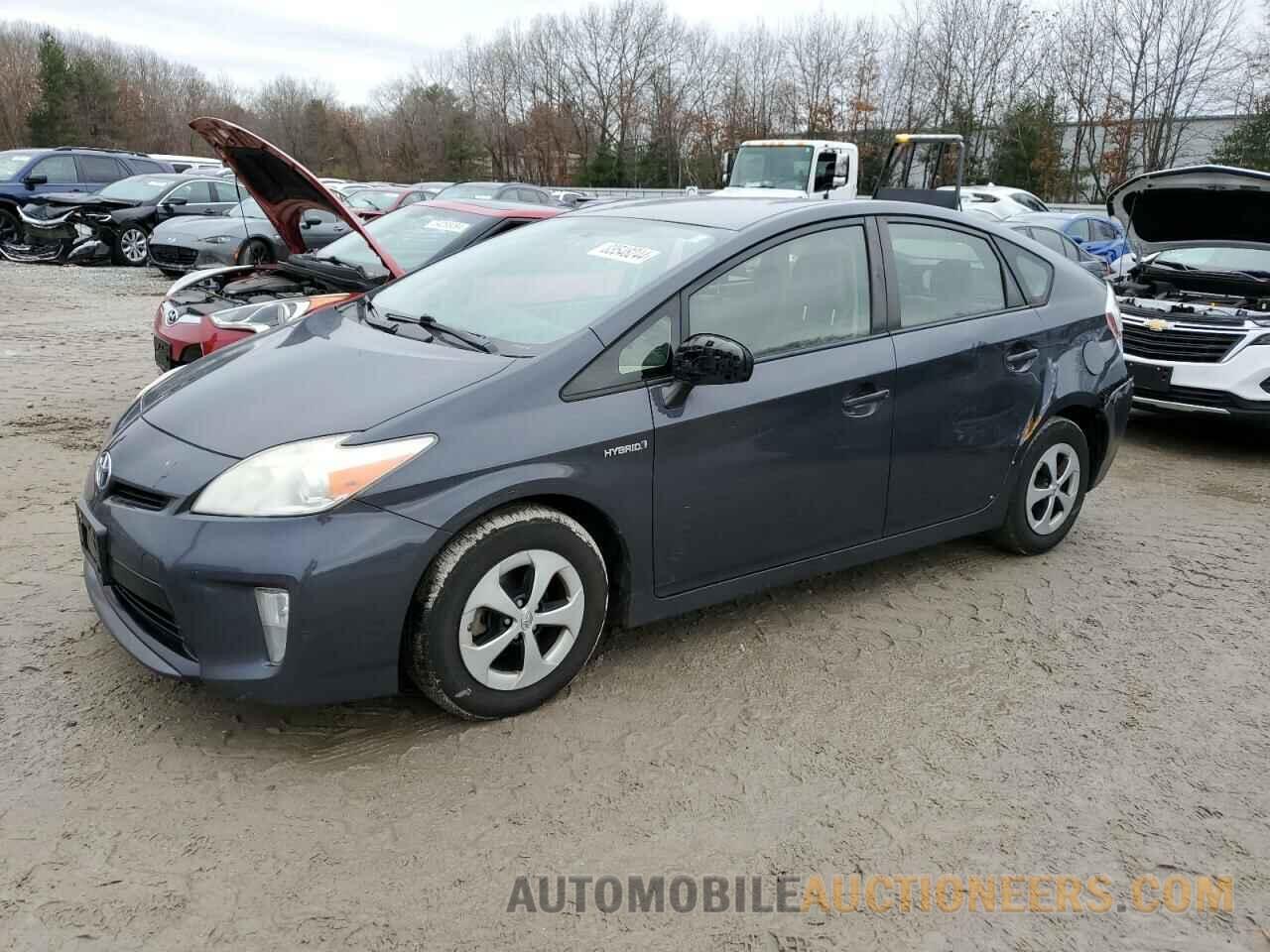 JTDKN3DU9D1633072 TOYOTA PRIUS 2013