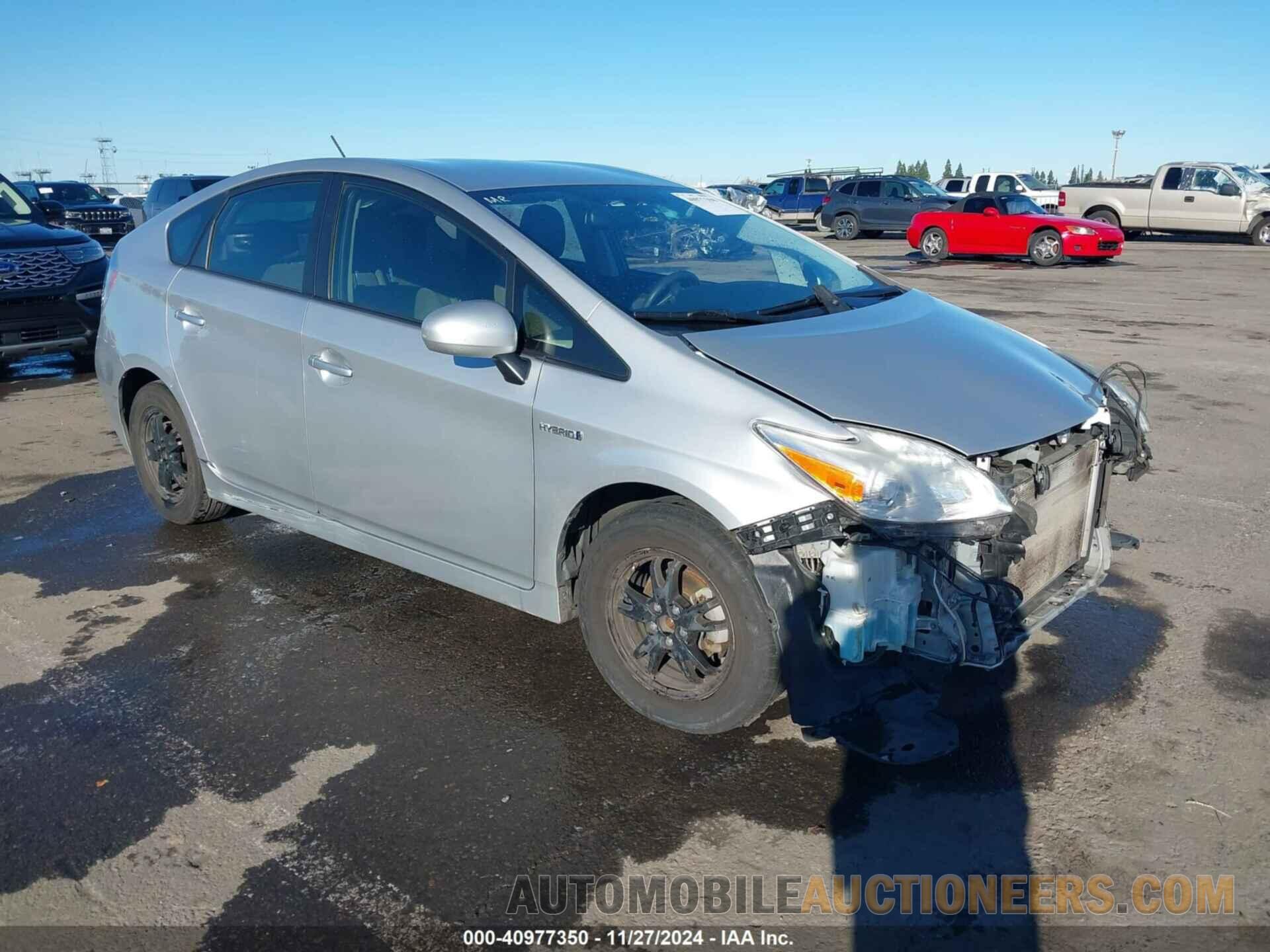 JTDKN3DU9D5628155 TOYOTA PRIUS 2013