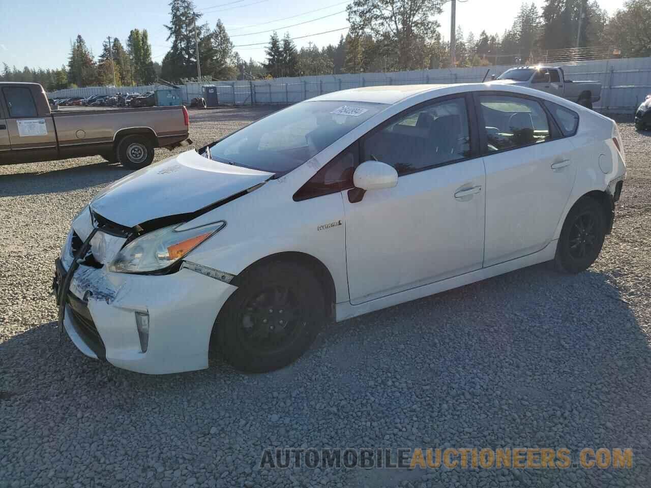 JTDKN3DU9E0382562 TOYOTA PRIUS 2014