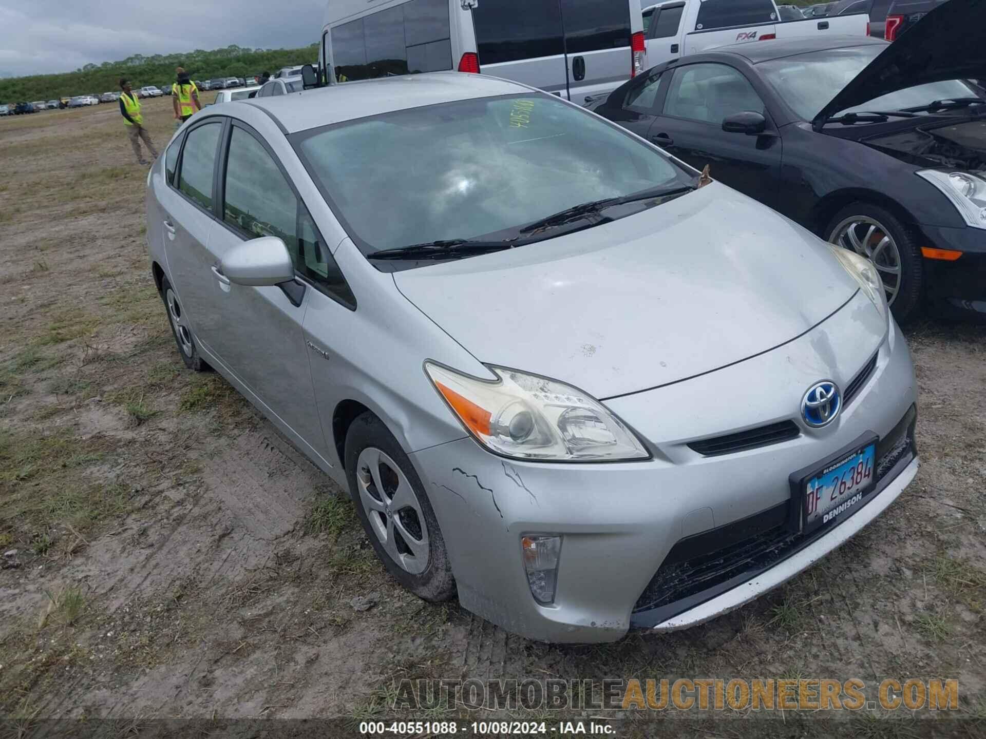 JTDKN3DU9E1735781 TOYOTA PRIUS 2014