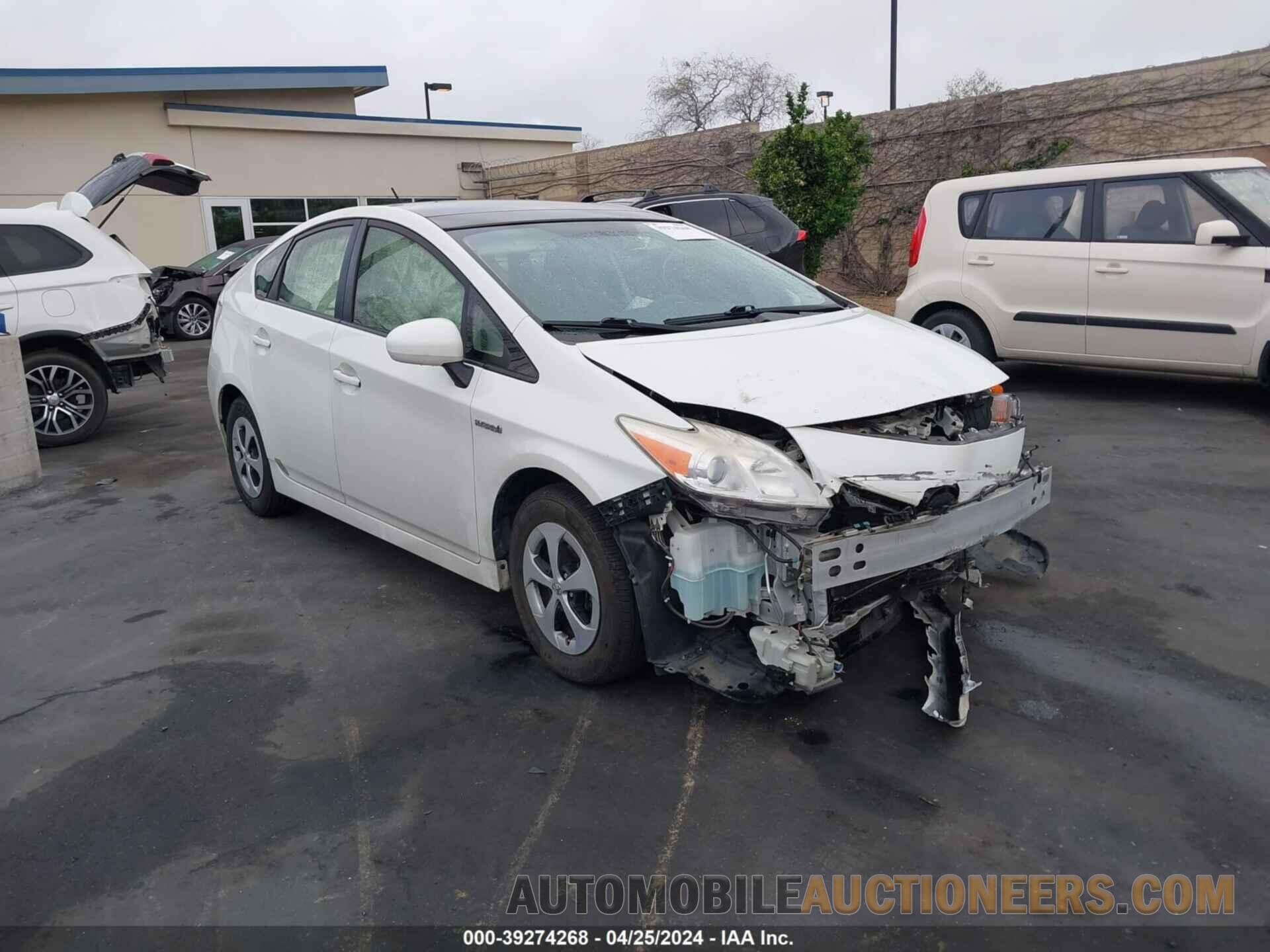 JTDKN3DU9E1738776 TOYOTA PRIUS 2014