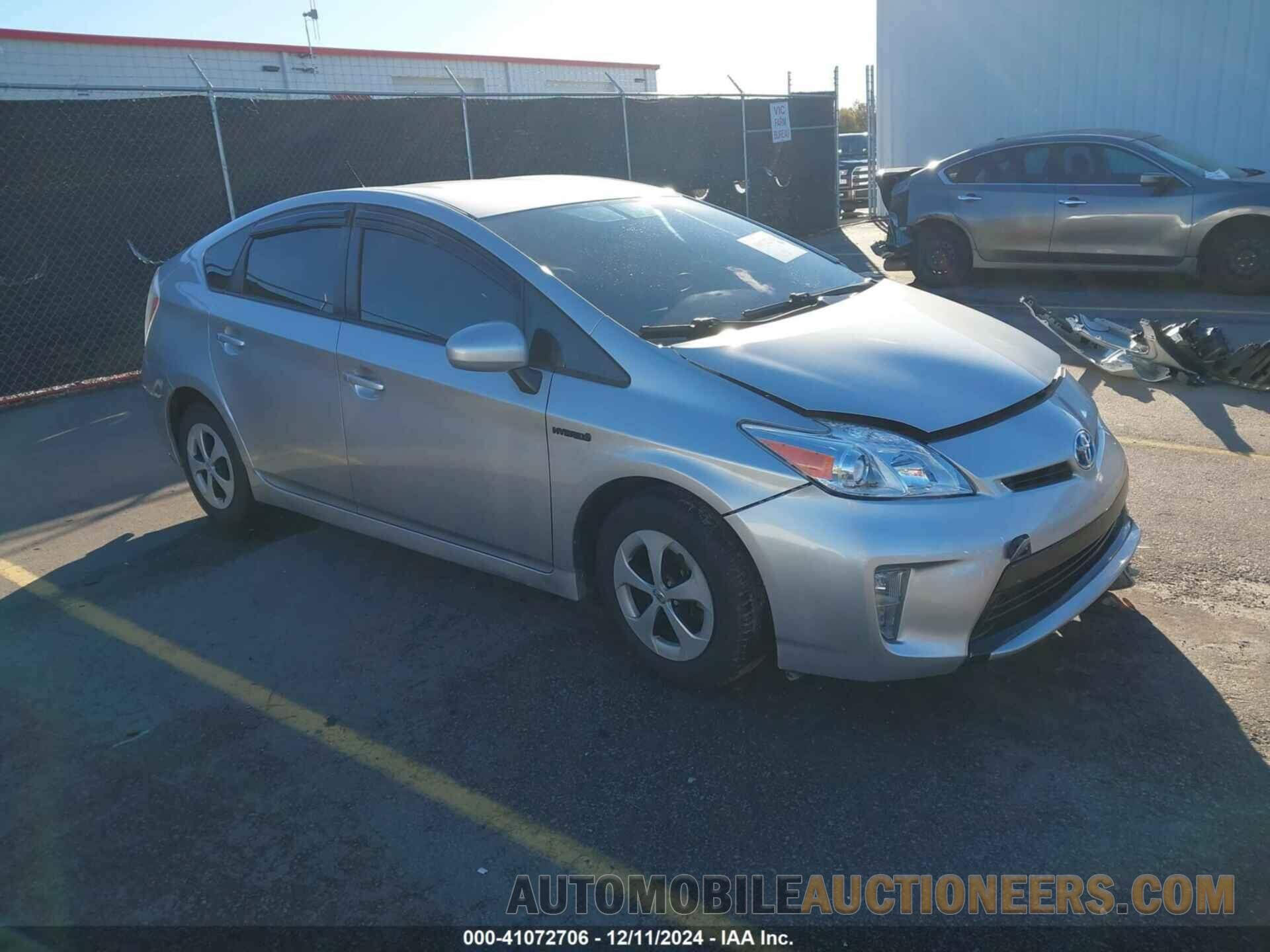 JTDKN3DU9E1824914 TOYOTA PRIUS 2014