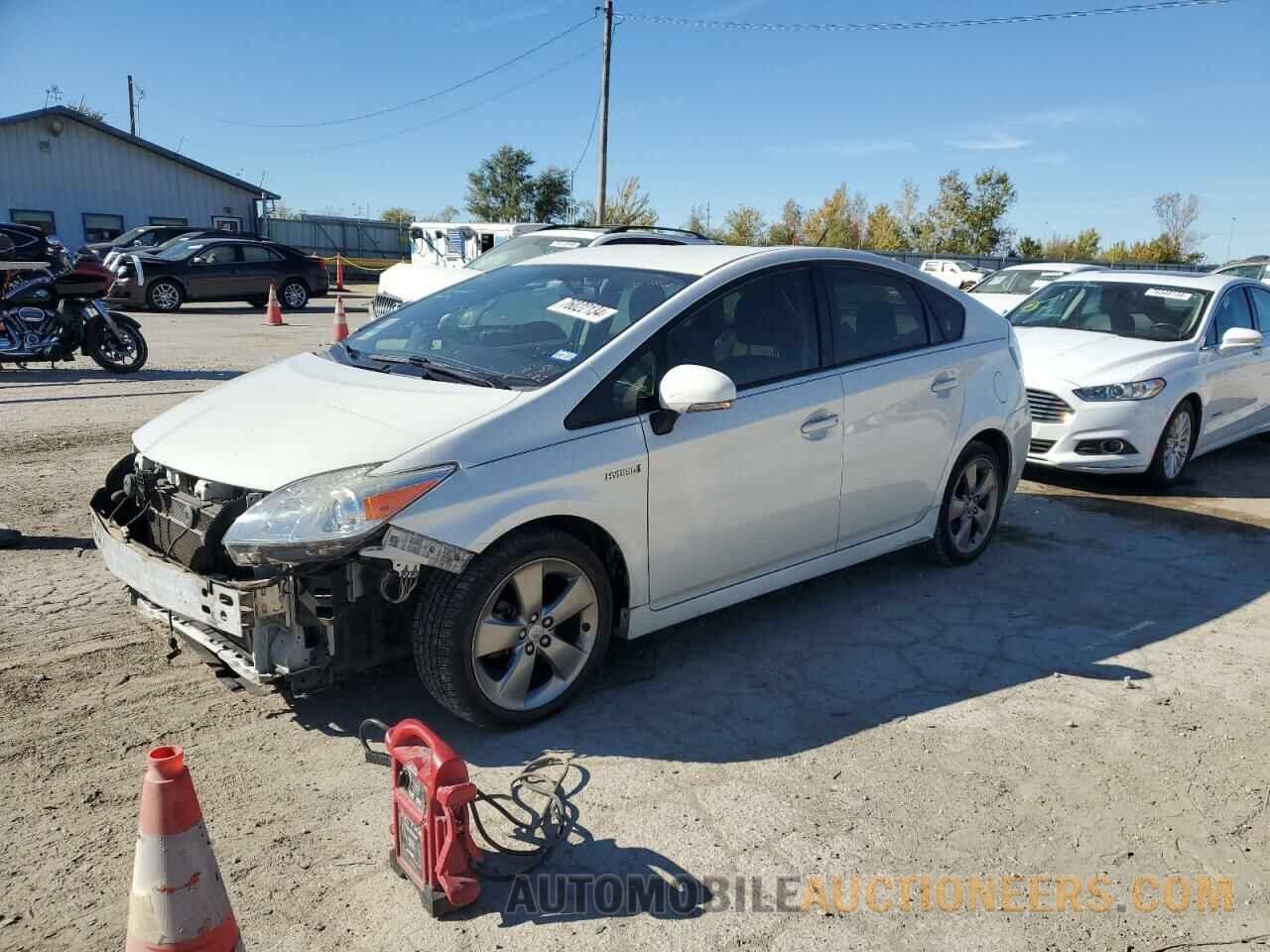 JTDKN3DU9F0396494 TOYOTA PRIUS 2015