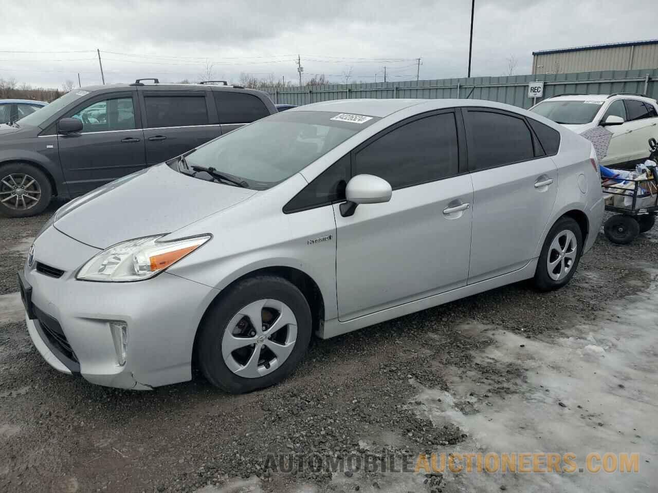 JTDKN3DU9F0397208 TOYOTA PRIUS 2015