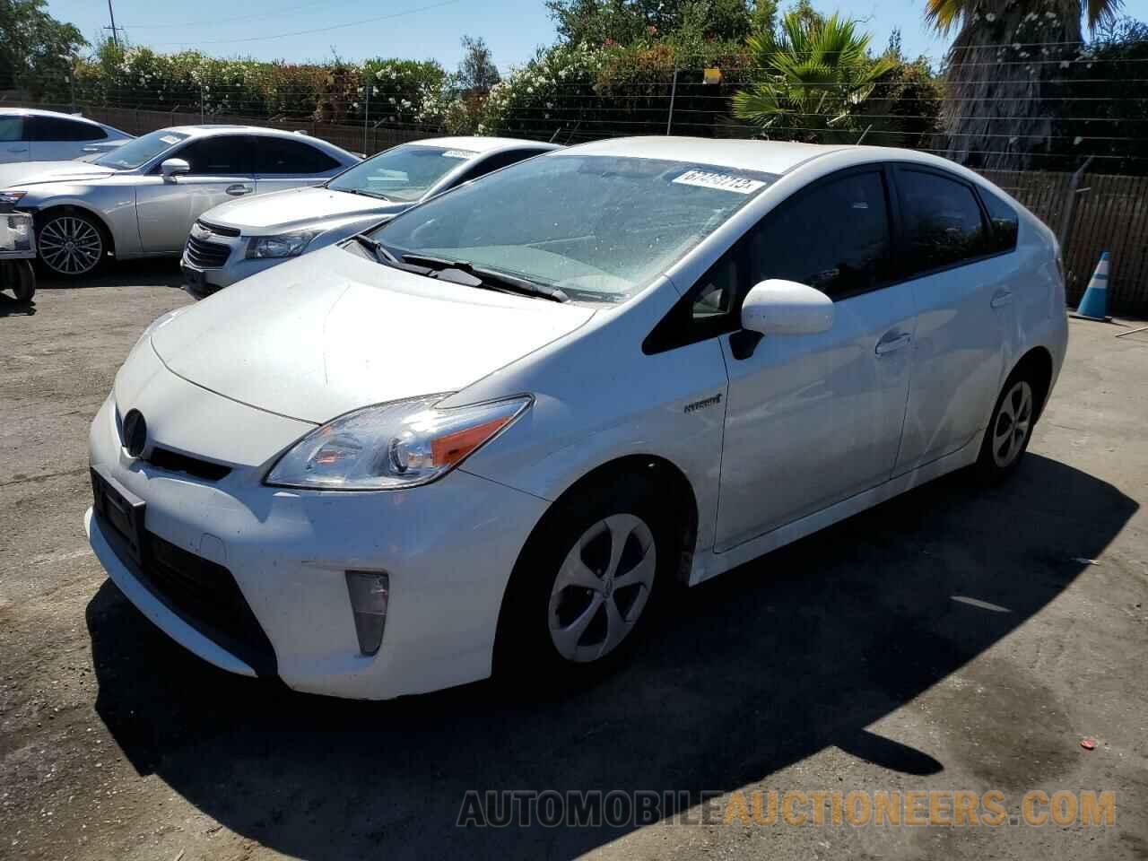 JTDKN3DU9F0407283 TOYOTA PRIUS 2015