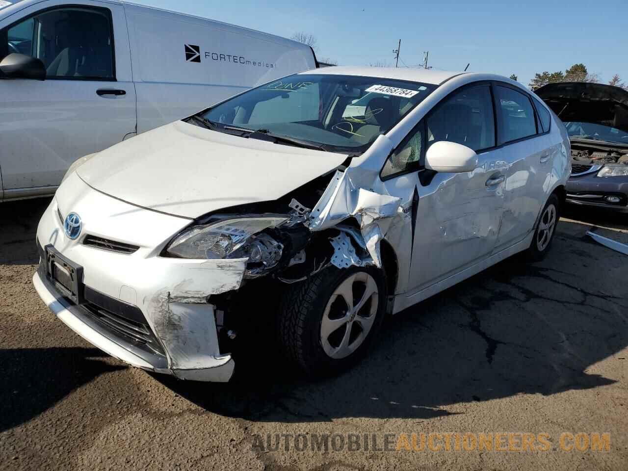 JTDKN3DU9F0407977 TOYOTA PRIUS 2015