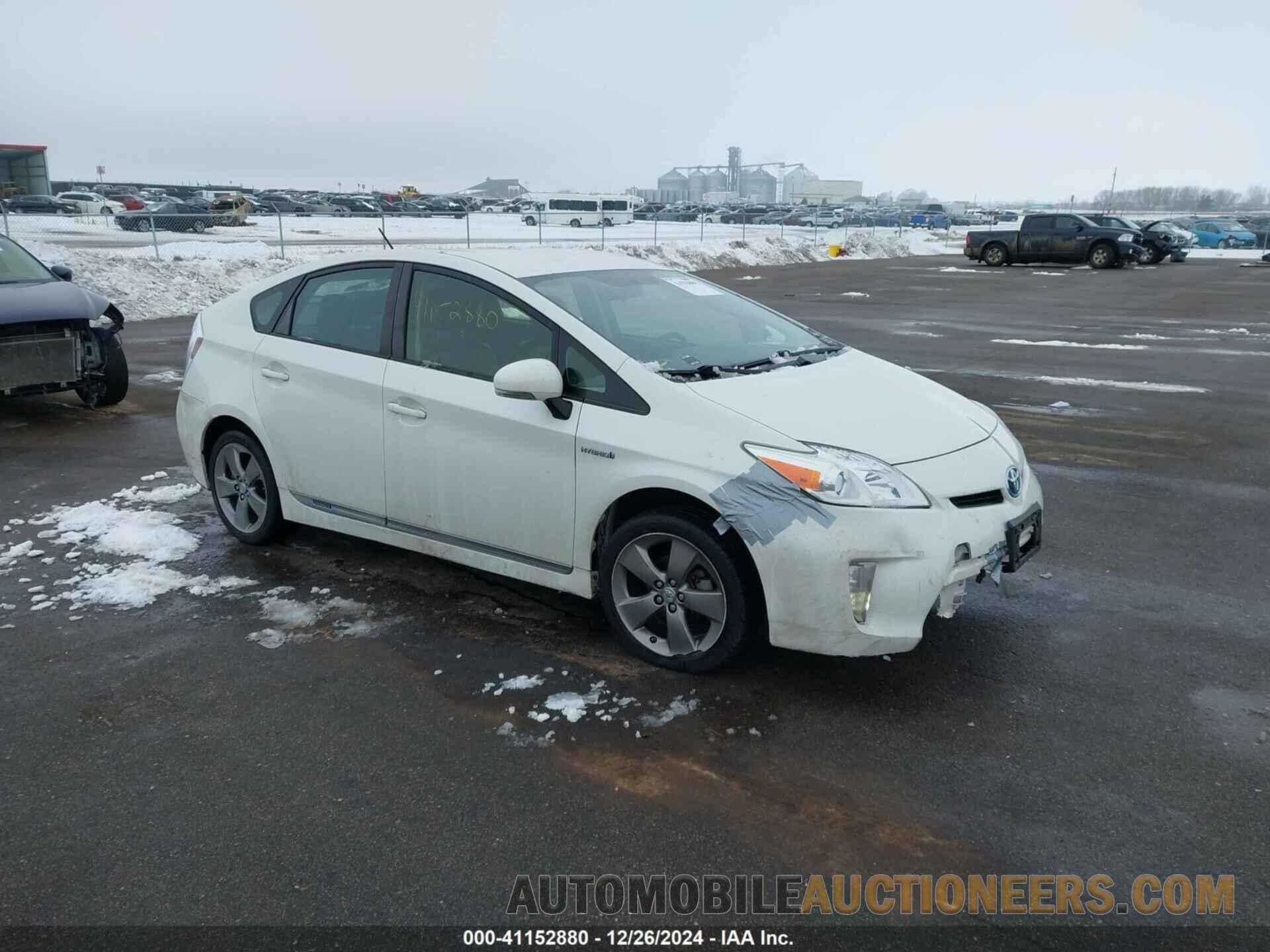 JTDKN3DU9F0425959 TOYOTA PRIUS 2015