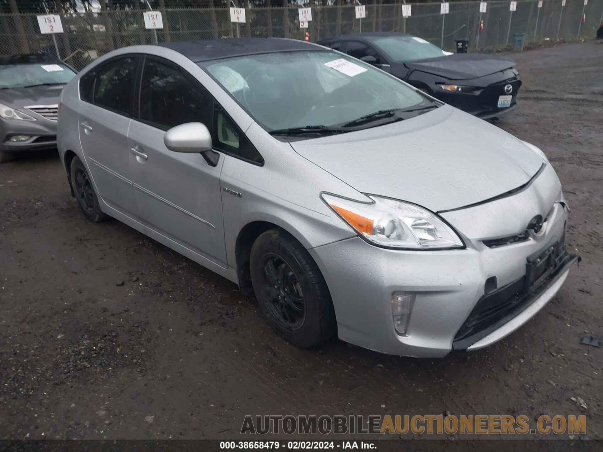 JTDKN3DU9F0429204 TOYOTA PRIUS 2015