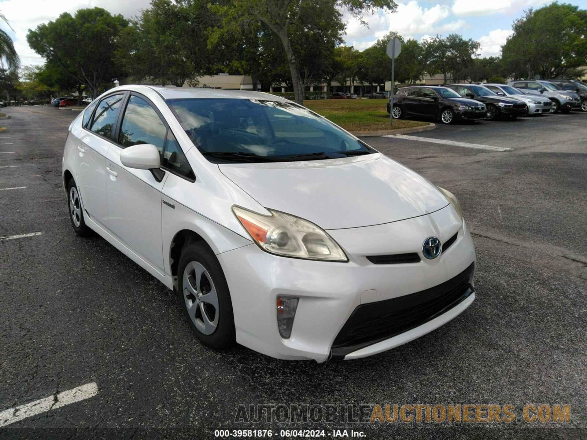 JTDKN3DU9F0436590 TOYOTA PRIUS 2015