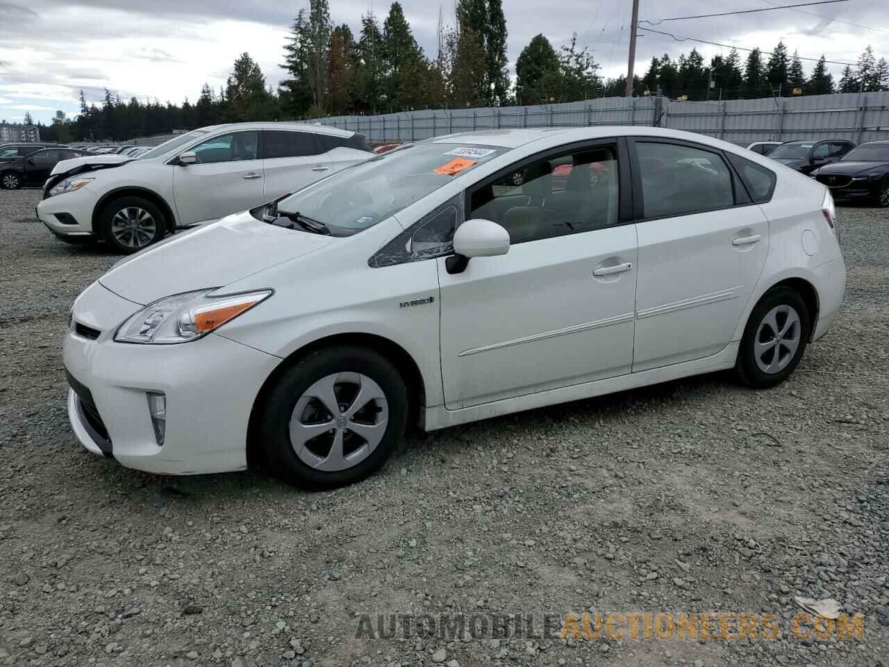 JTDKN3DU9F0438579 TOYOTA PRIUS 2015