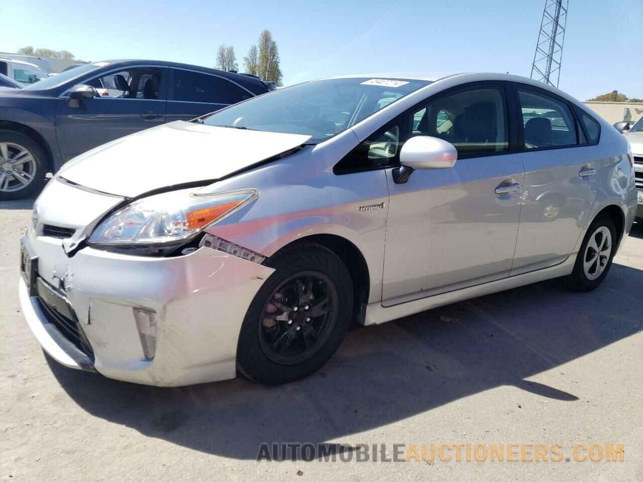 JTDKN3DU9F0445466 TOYOTA PRIUS 2015