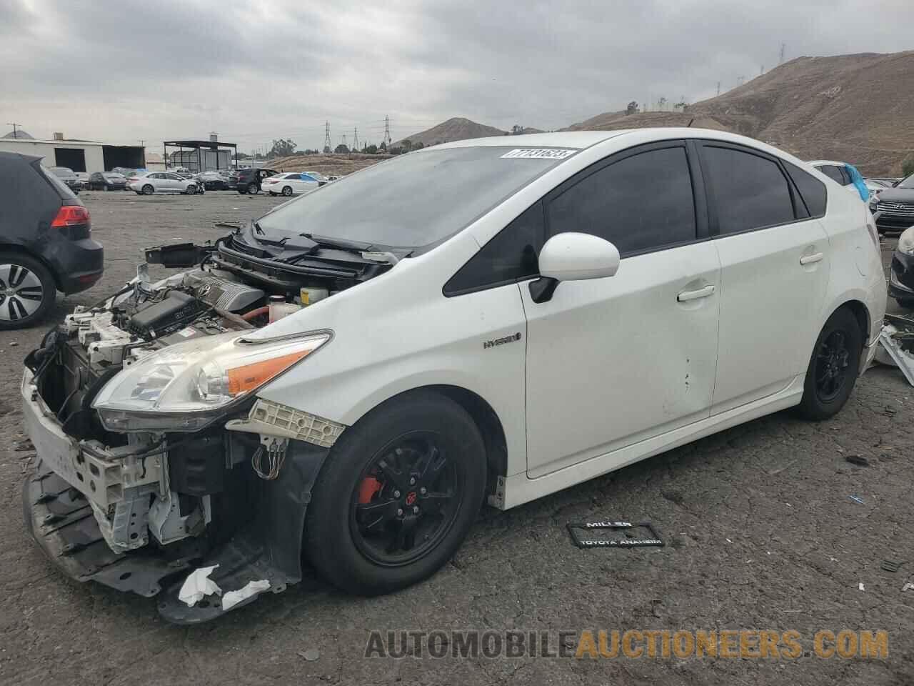 JTDKN3DU9F0445550 TOYOTA PRIUS 2015