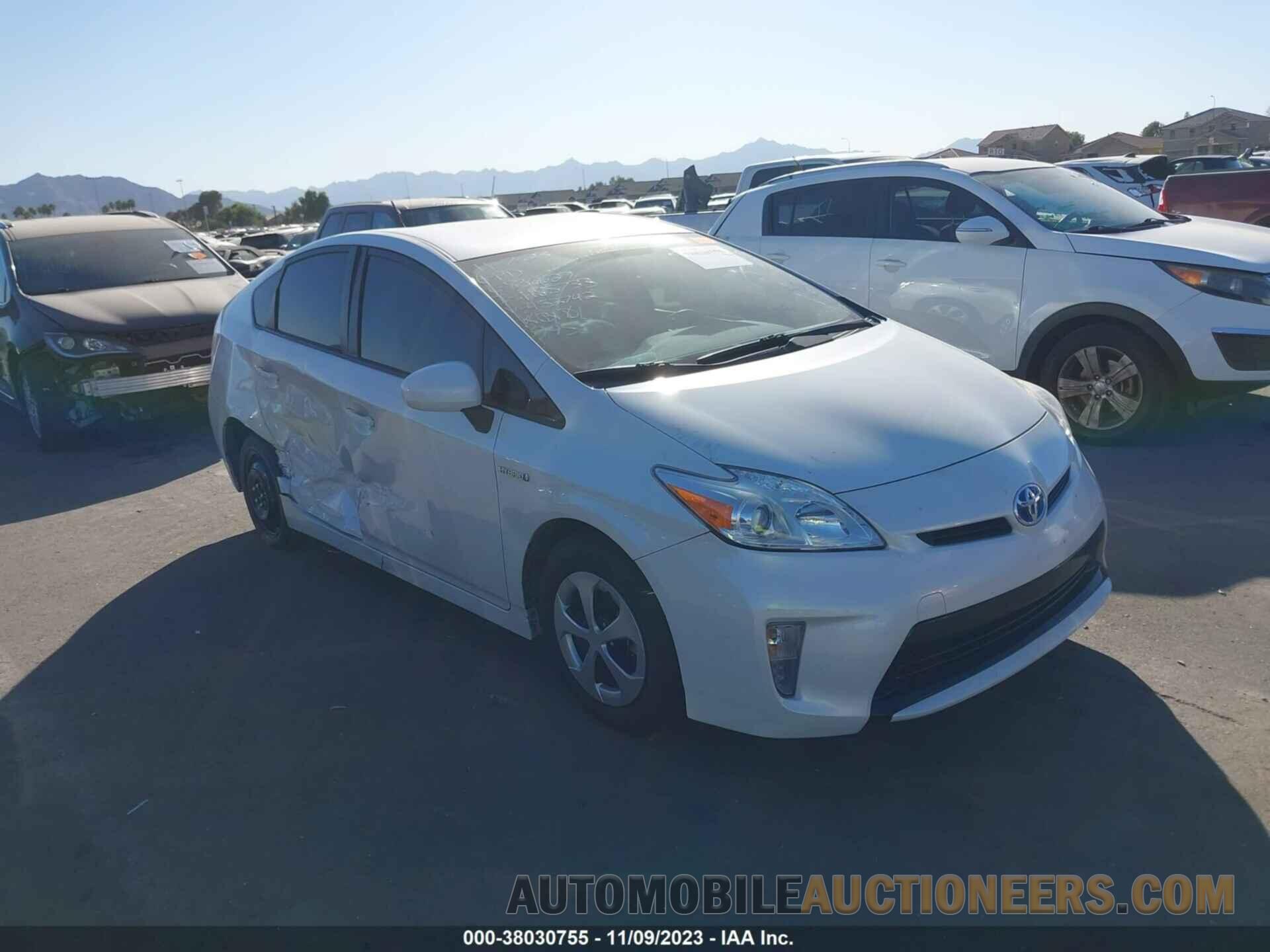 JTDKN3DU9F0452742 TOYOTA PRIUS 2015