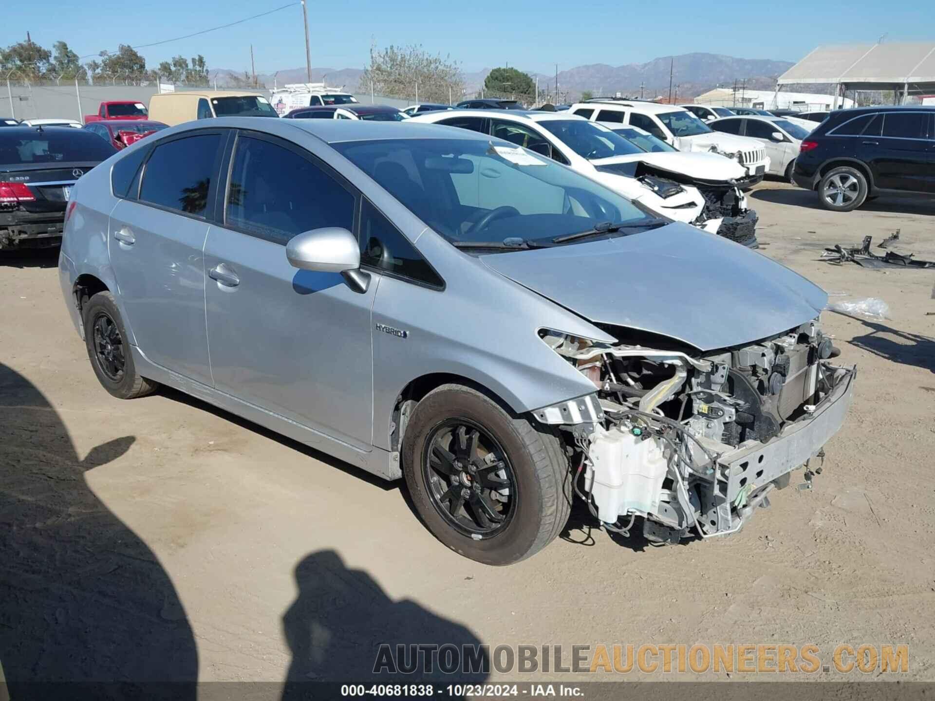 JTDKN3DU9F0462946 TOYOTA PRIUS 2015