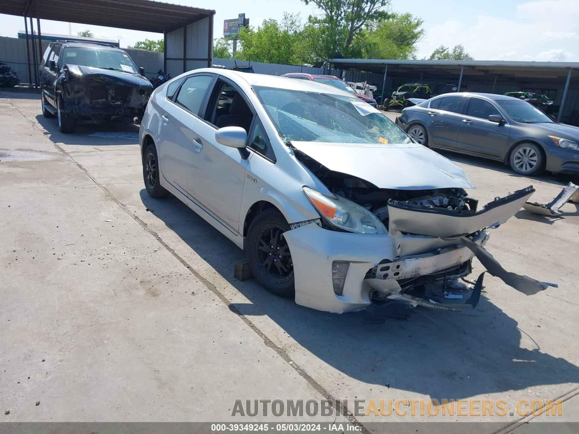 JTDKN3DU9F0467693 TOYOTA PRIUS 2015