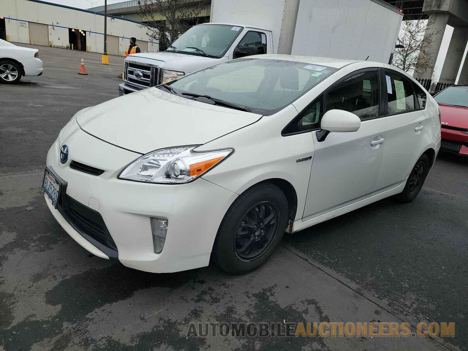 JTDKN3DU9F0471369 Toyota Prius 2015