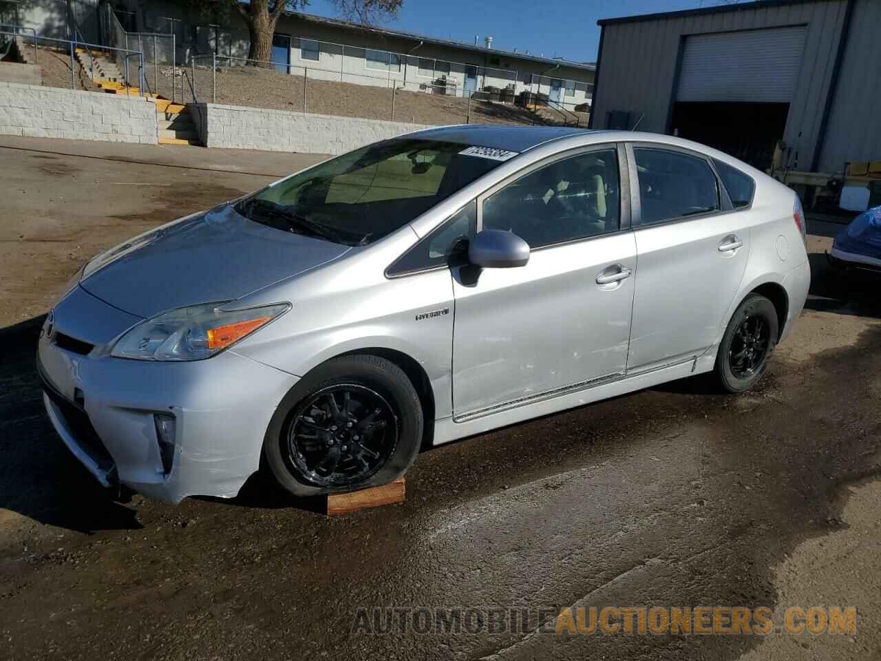 JTDKN3DU9F0472859 TOYOTA PRIUS 2015