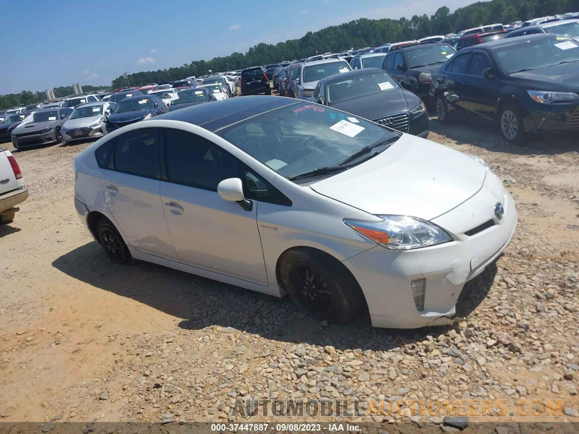 JTDKN3DU9F0473414 TOYOTA PRIUS 2015