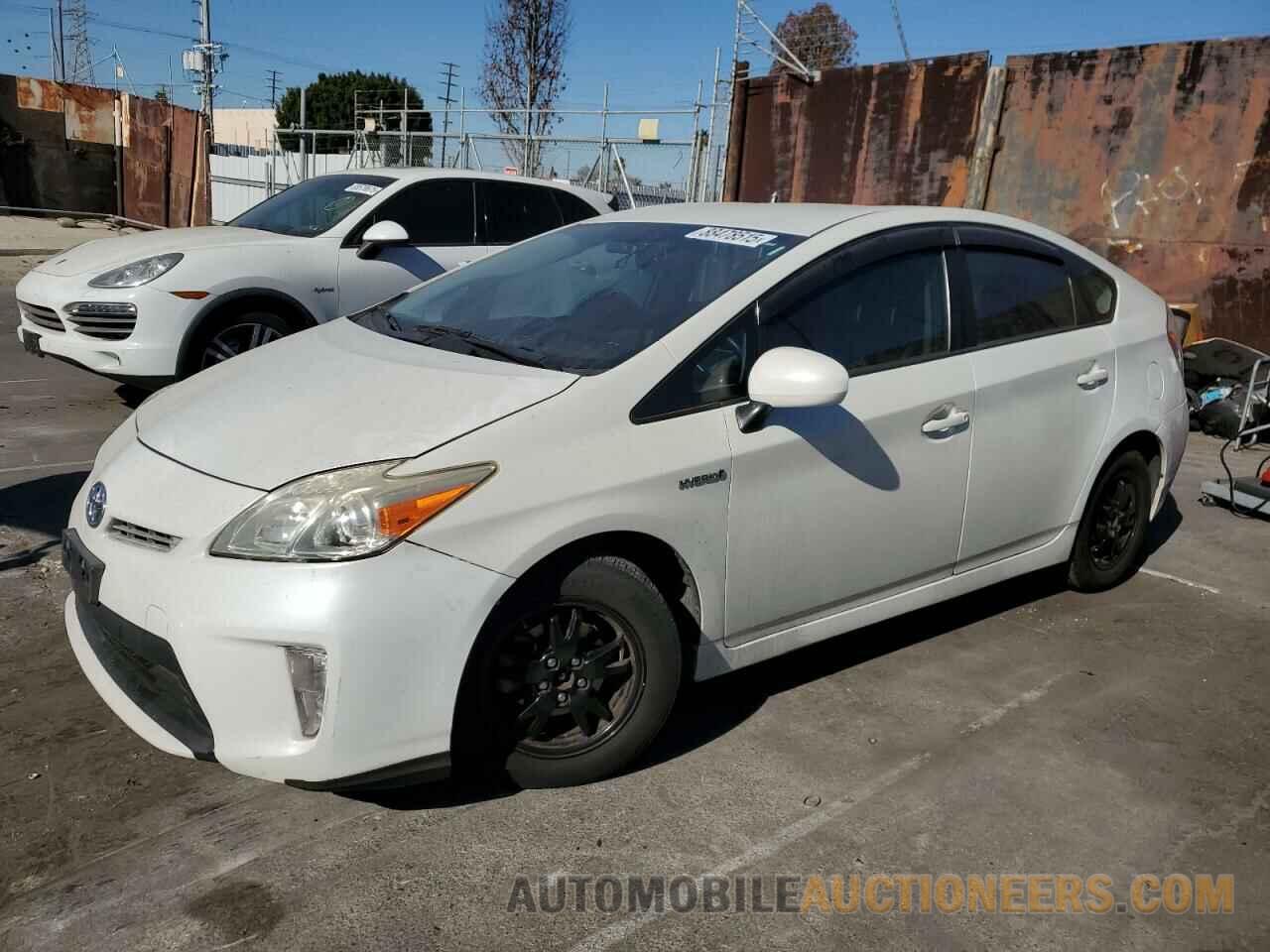 JTDKN3DU9F0484560 TOYOTA PRIUS 2015