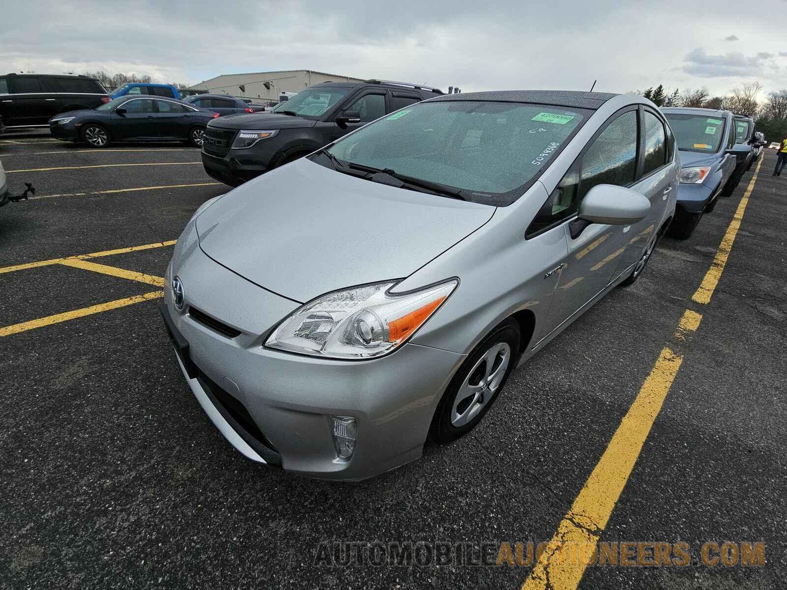 JTDKN3DU9F1863133 Toyota Prius 2015