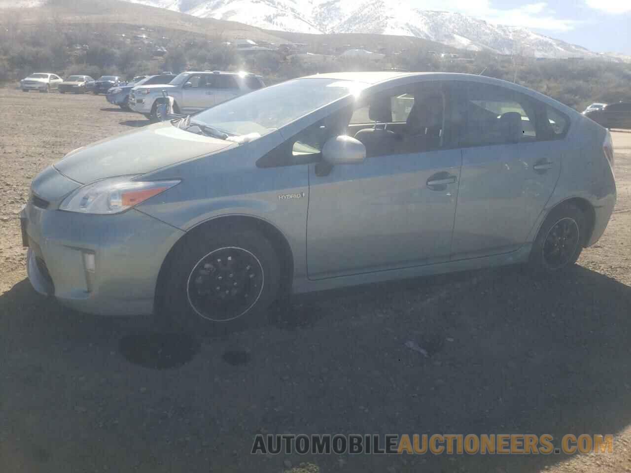 JTDKN3DU9F1865707 TOYOTA PRIUS 2015