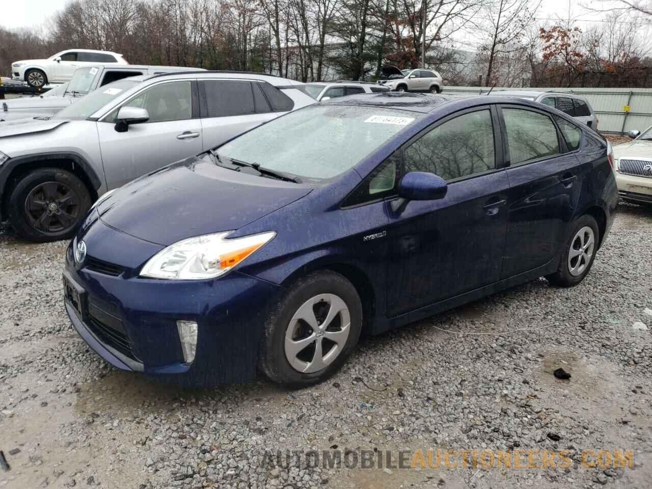 JTDKN3DU9F1885584 TOYOTA PRIUS 2015