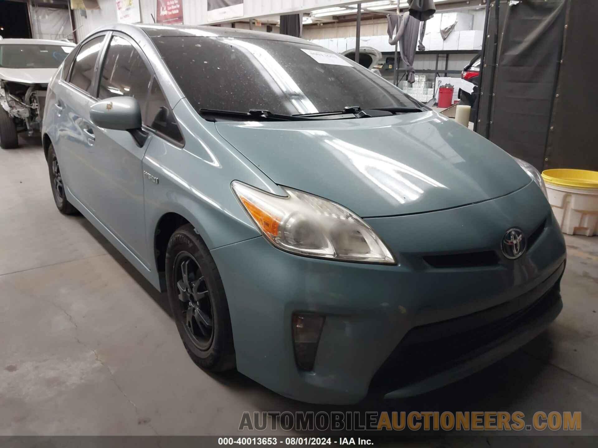 JTDKN3DU9F1890543 TOYOTA PRIUS 2015