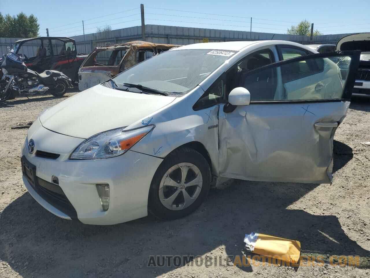 JTDKN3DU9F1892146 TOYOTA PRIUS 2015