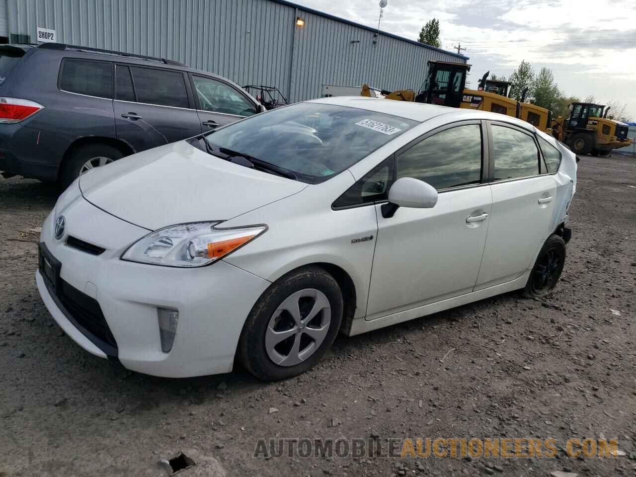 JTDKN3DU9F1898965 TOYOTA PRIUS 2015