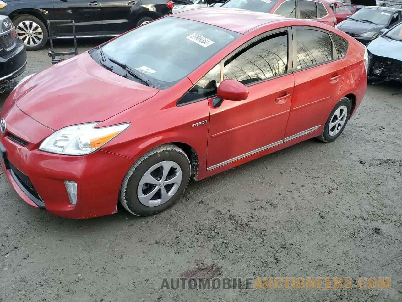 JTDKN3DU9F1902688 TOYOTA PRIUS 2015