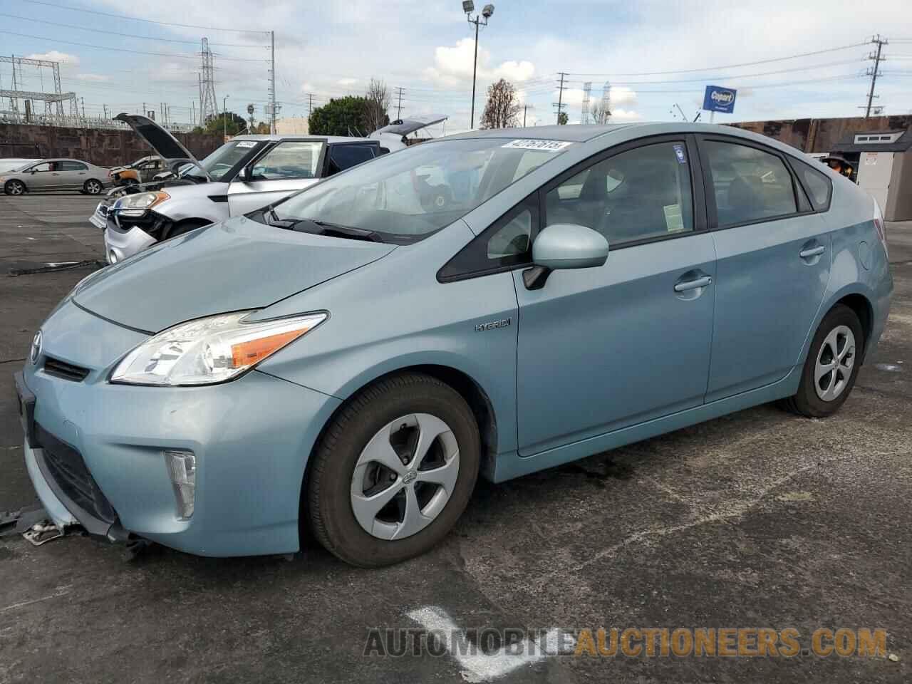 JTDKN3DU9F1906613 TOYOTA PRIUS 2015