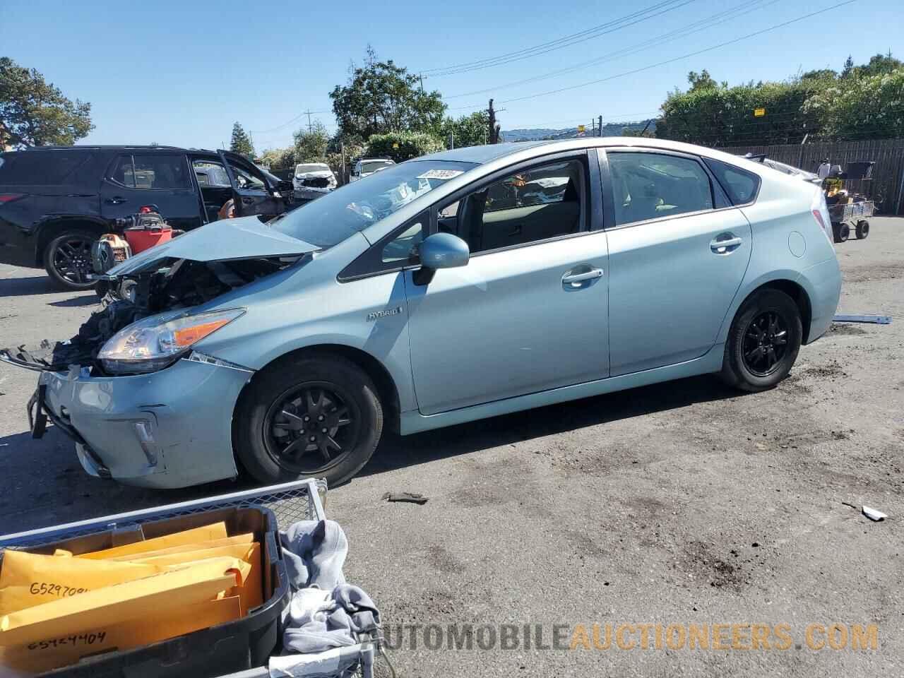 JTDKN3DU9F1907115 TOYOTA PRIUS 2015