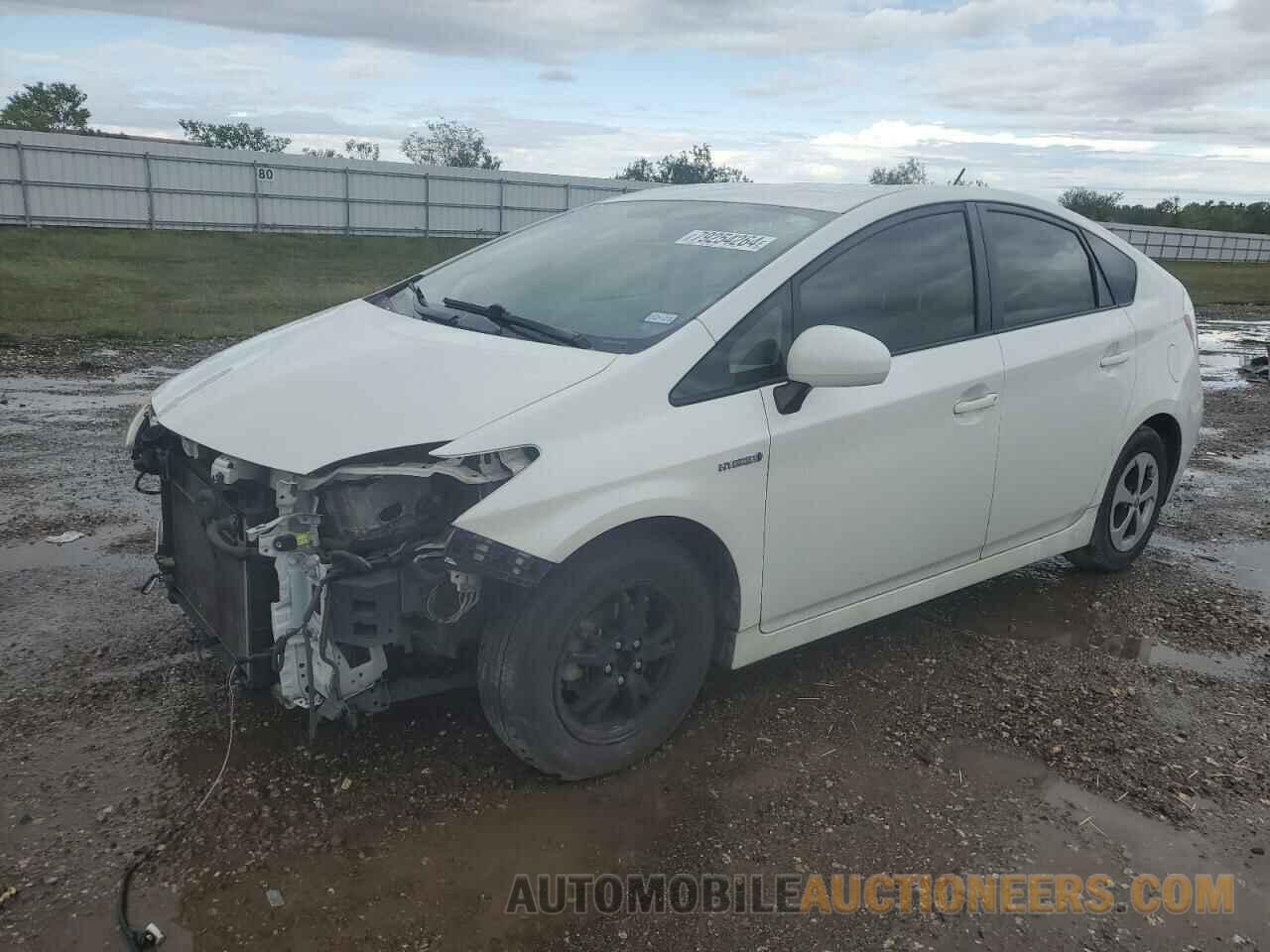 JTDKN3DU9F1915358 TOYOTA PRIUS 2015