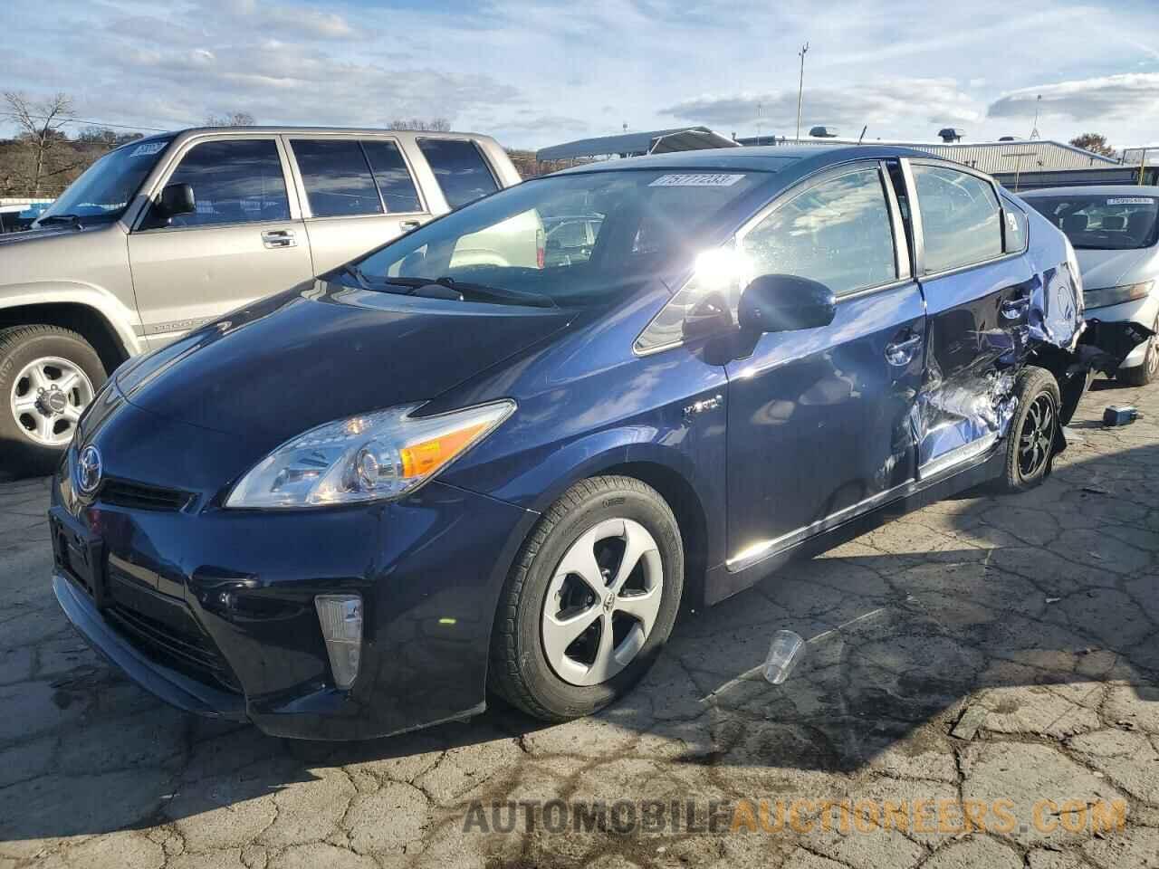 JTDKN3DU9F1922049 TOYOTA PRIUS 2015