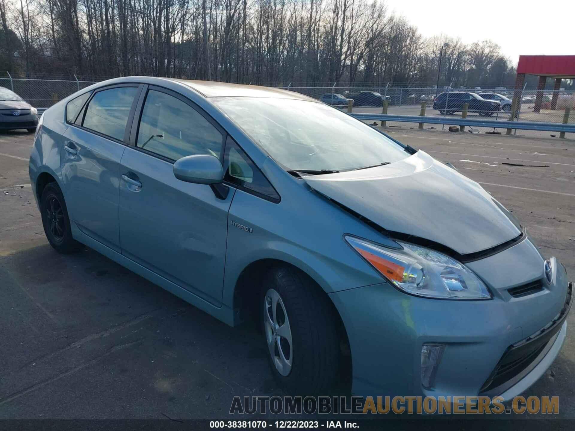 JTDKN3DU9F1923959 TOYOTA PRIUS 2015