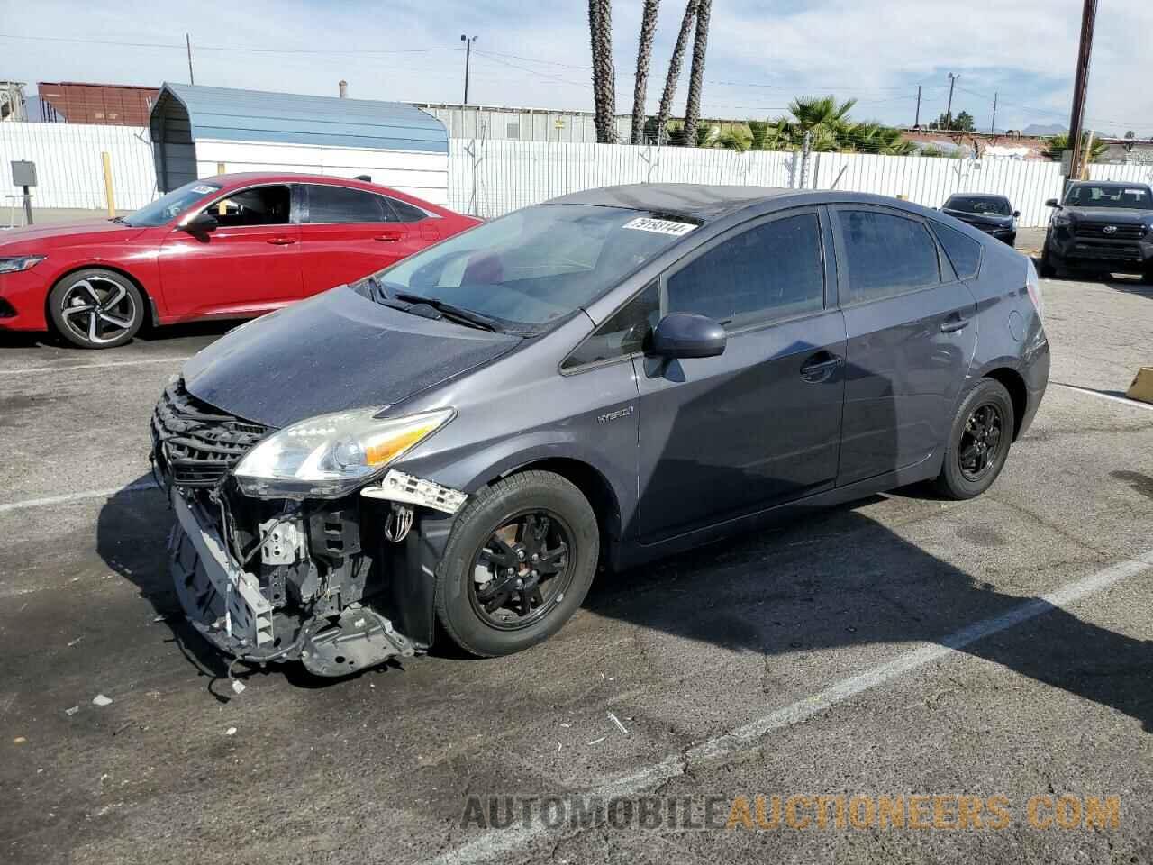 JTDKN3DU9F2003209 TOYOTA PRIUS 2015