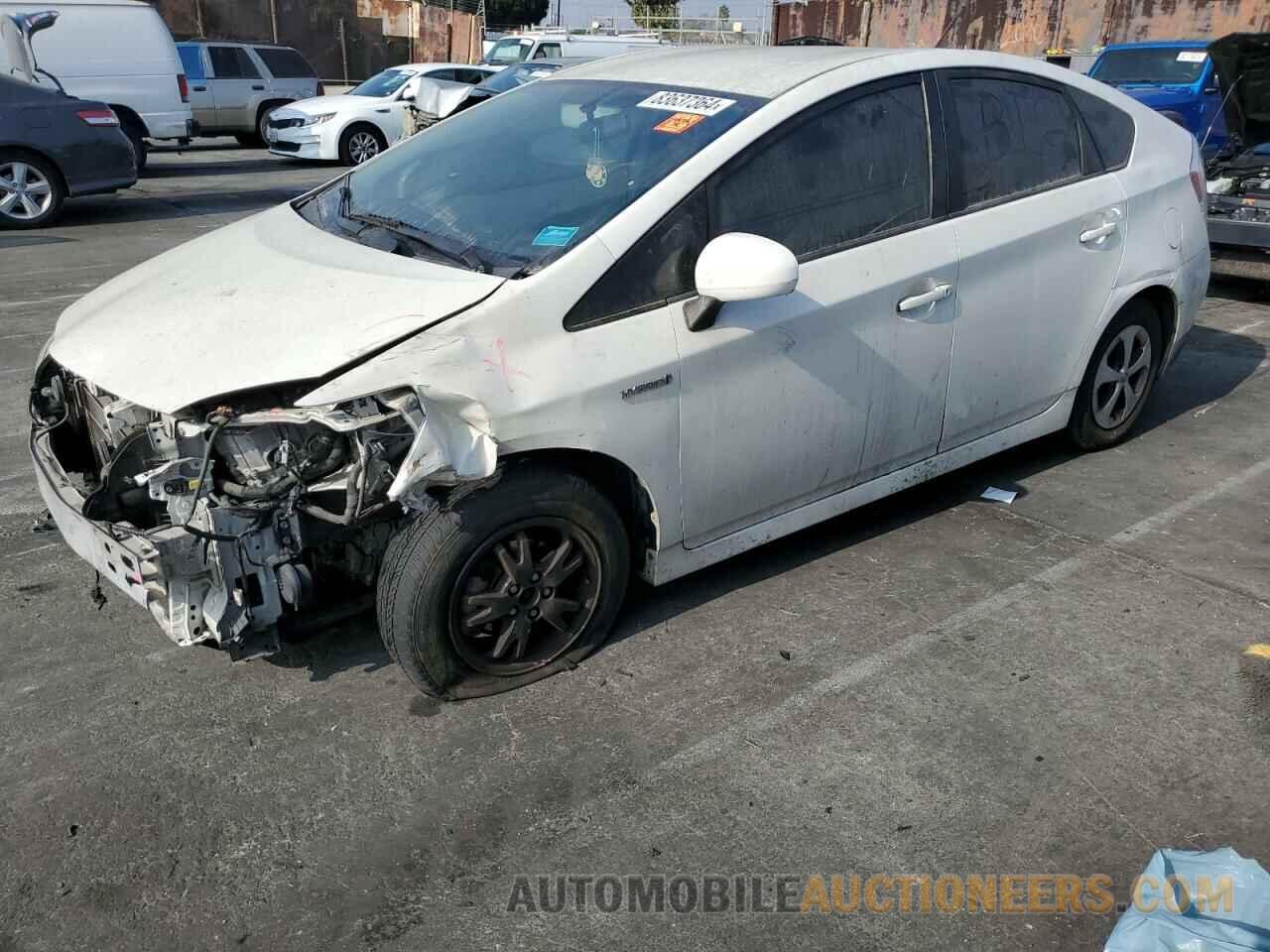 JTDKN3DUXD5566068 TOYOTA PRIUS 2013