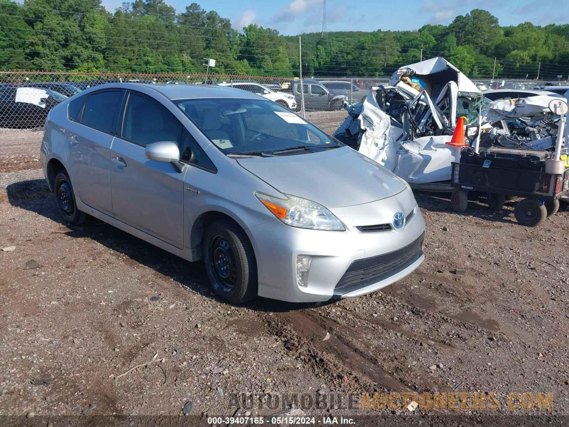 JTDKN3DUXF0407048 TOYOTA PRIUS 2015