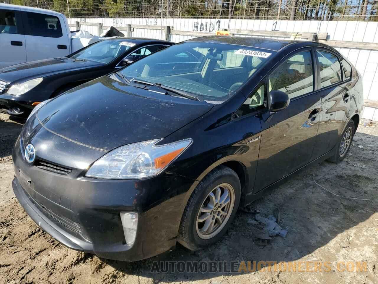 JTDKN3DUXF0425758 TOYOTA PRIUS 2015