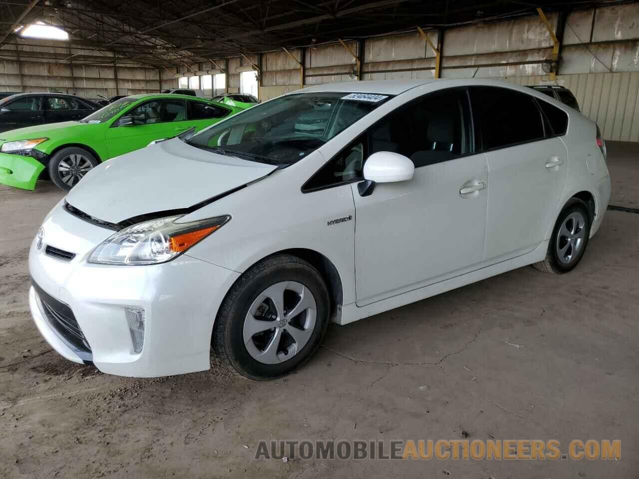 JTDKN3DUXF0437604 TOYOTA PRIUS 2015