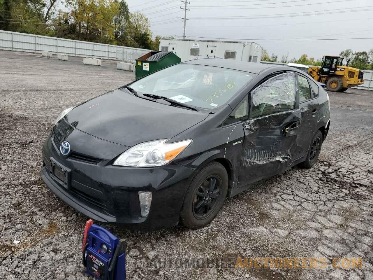 JTDKN3DUXF0438333 TOYOTA PRIUS 2015