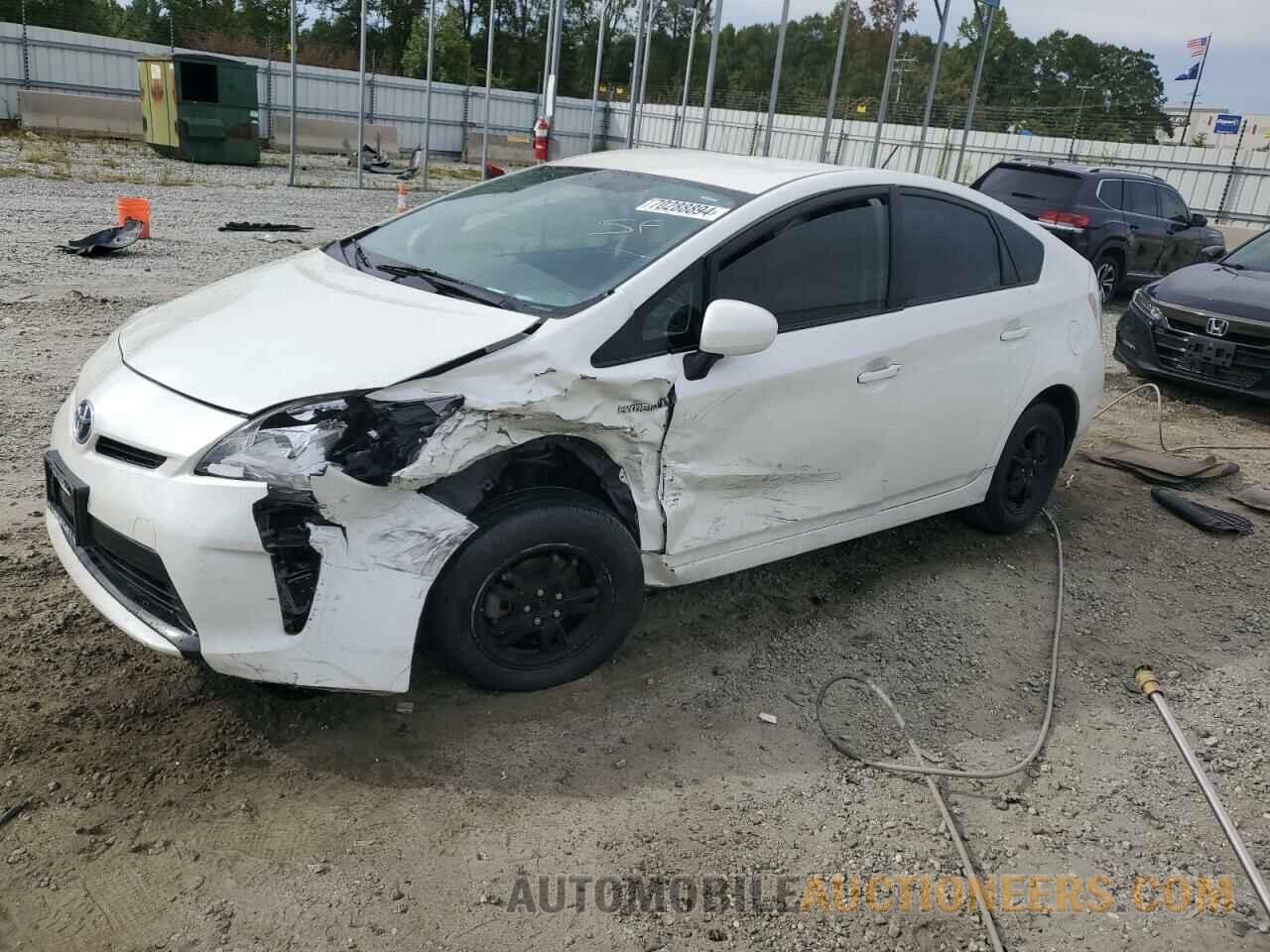 JTDKN3DUXF0444780 TOYOTA PRIUS 2015