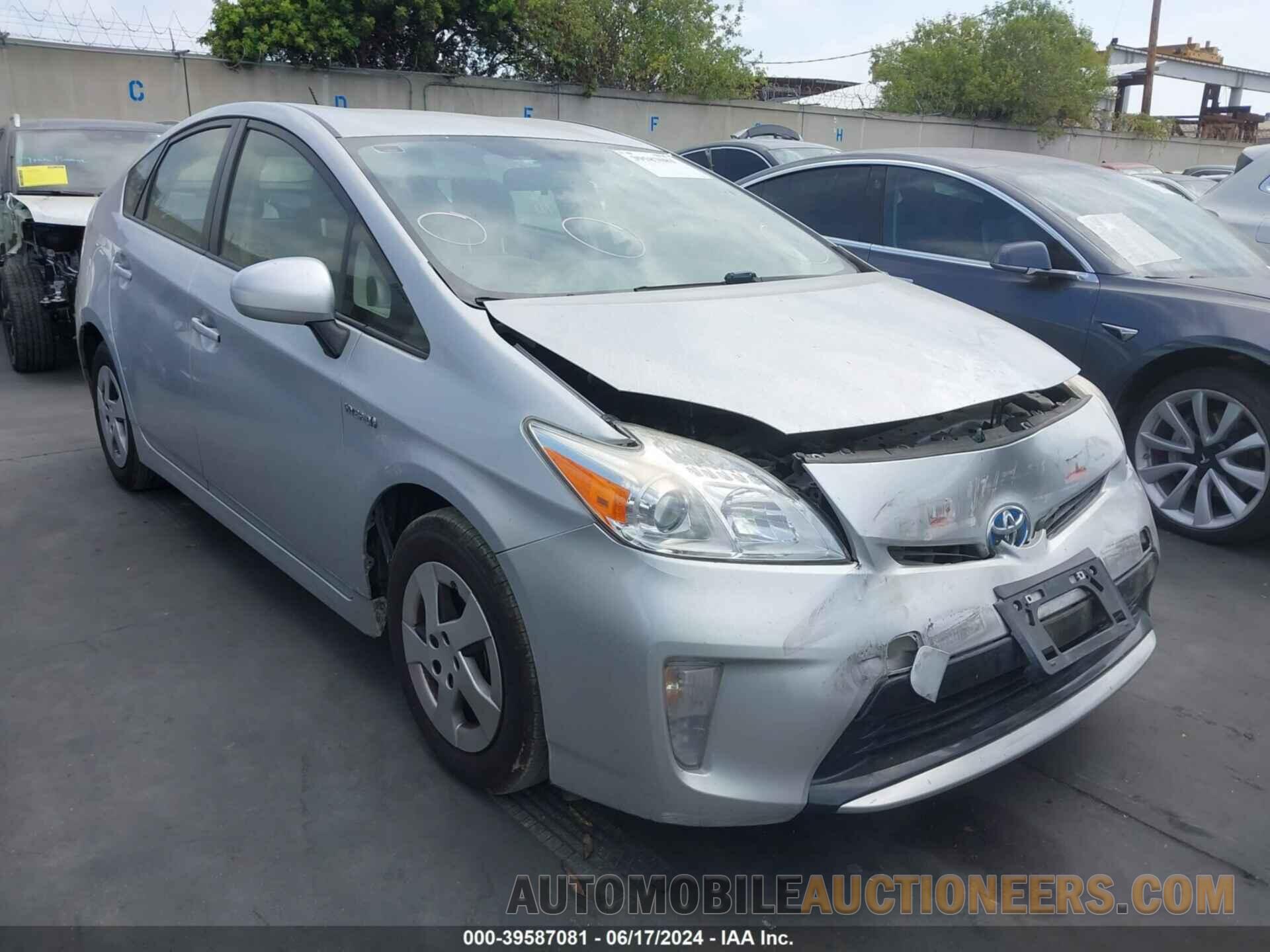 JTDKN3DUXF0445475 TOYOTA PRIUS 2015