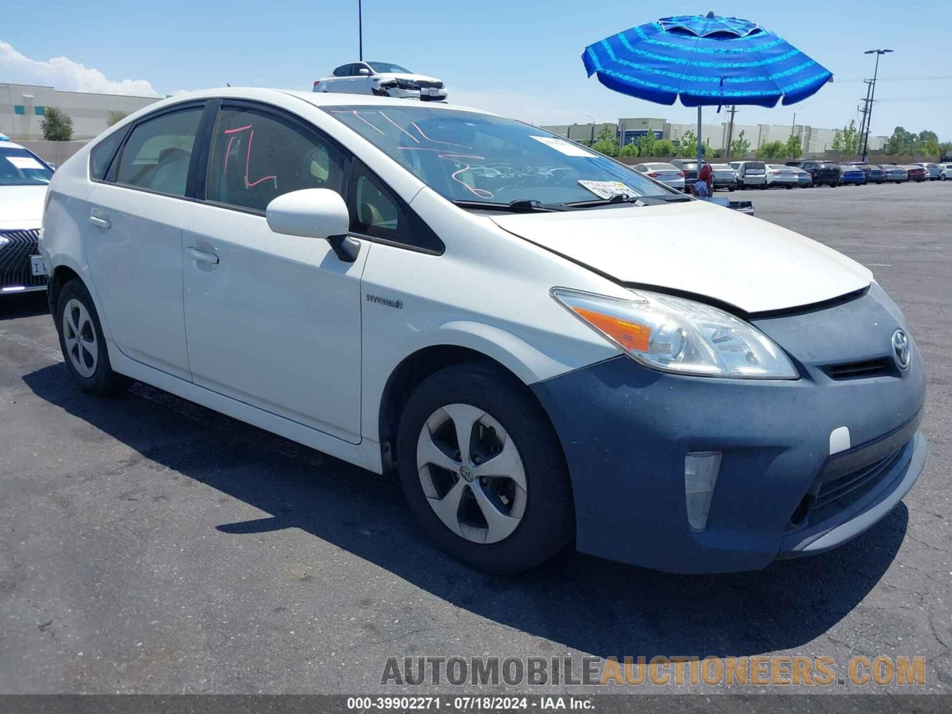 JTDKN3DUXF0449655 TOYOTA PRIUS 2015